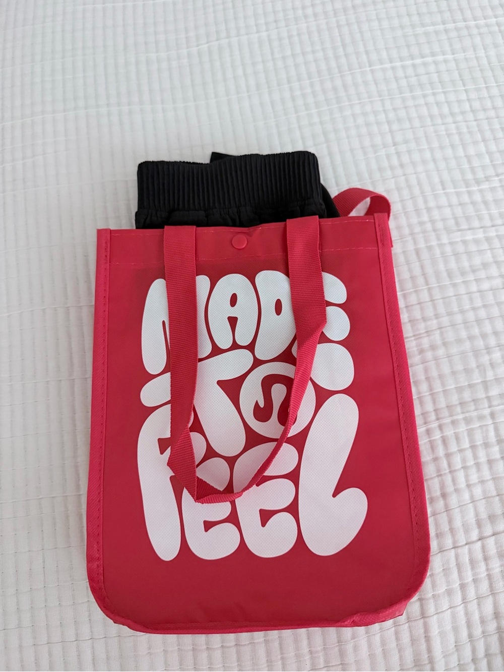 lululemon Stretch Wovan Relaxed Black Shorts 4” Original Shopping bag Included - Picture 9 of 12